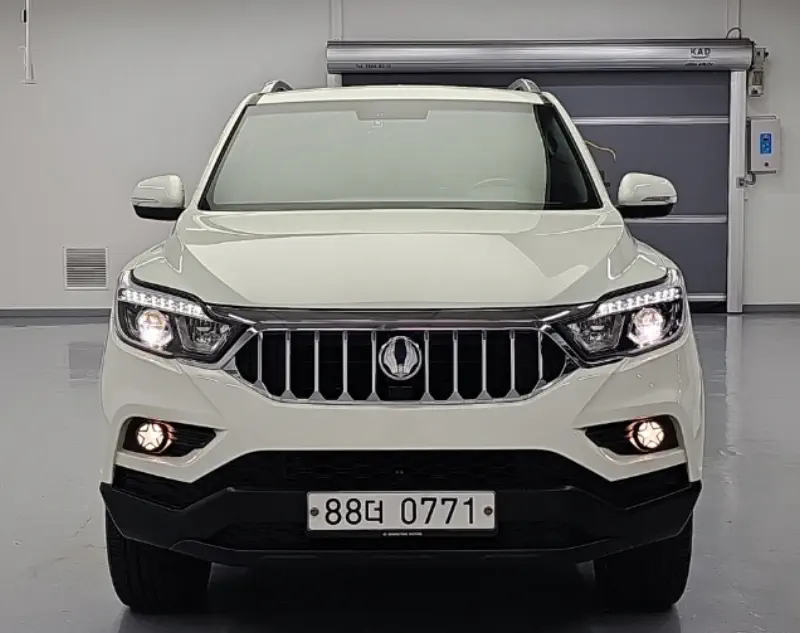 SsangYong Rexton Sports Khan