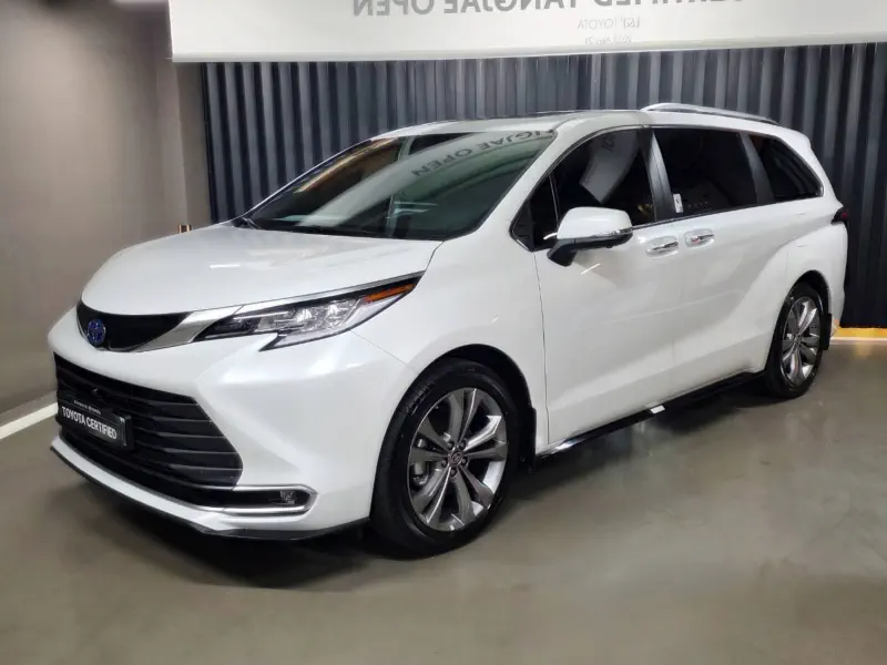 Toyota Sienna