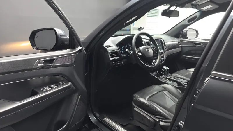 SsangYong Rexton Sports