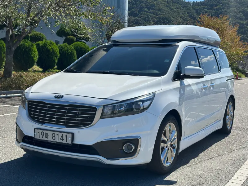 Купить Kia Carnival Jeonnam из Кореи
