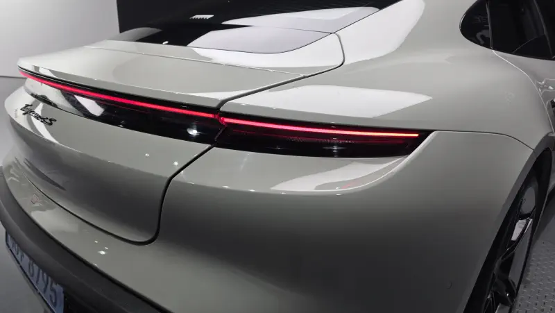 Porsche Taycan