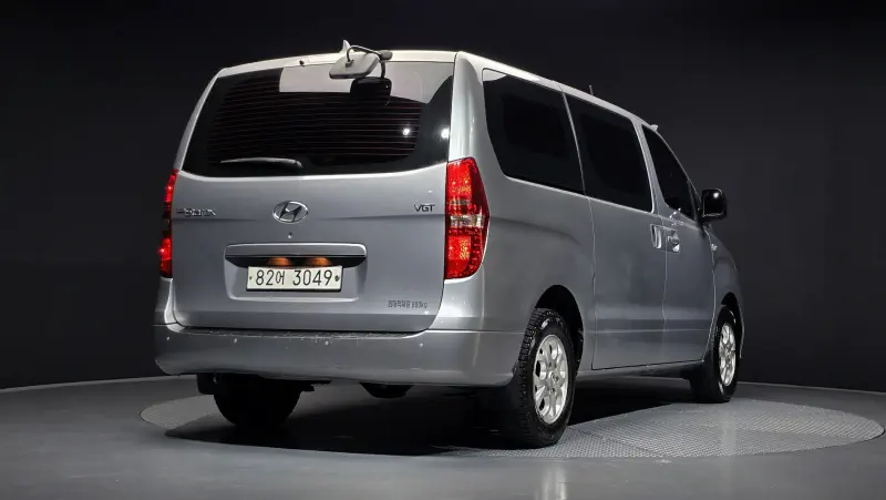Hyundai Grand Starex