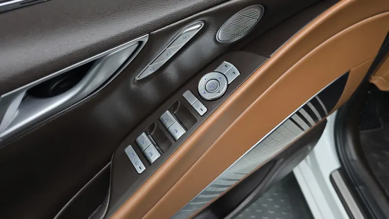 Genesis Electrified G80