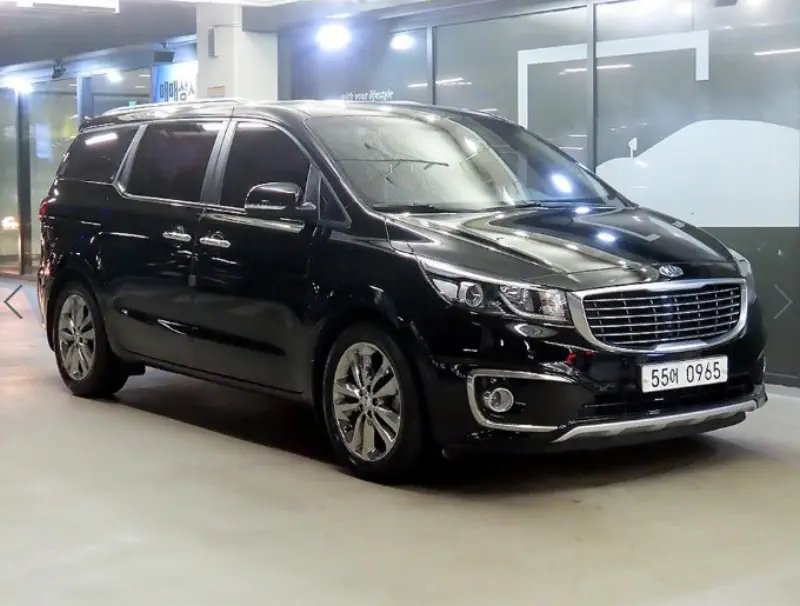 Kia Carnival