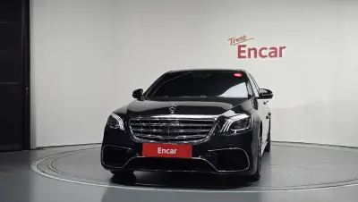 Mercedes-Benz S-Class 3