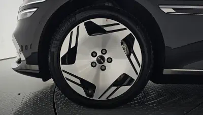 Genesis Electrified G80
