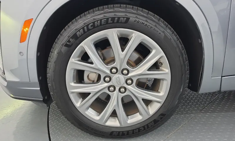 Cadillac XT6