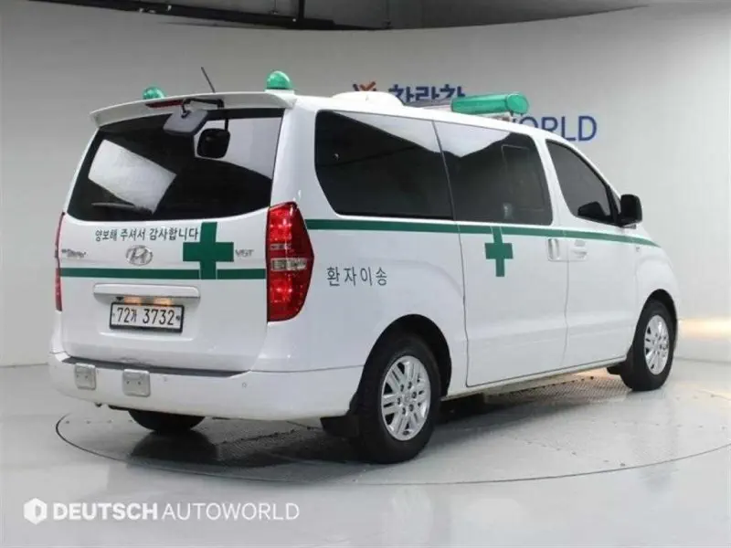 Hyundai Grand Starex