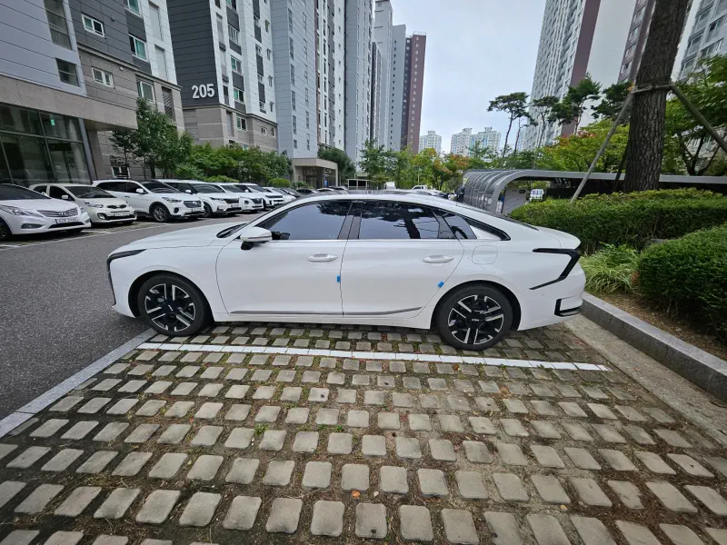 Kia K8