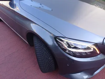 Mercedes-Benz C-Class 3