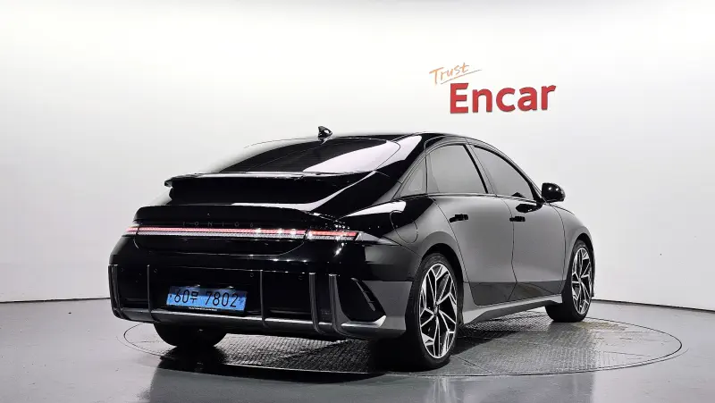 Hyundai Ioniq 6