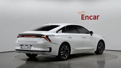 Kia K8 2