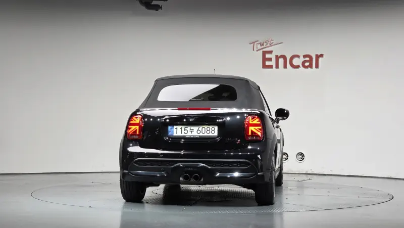 MINI Cabrio