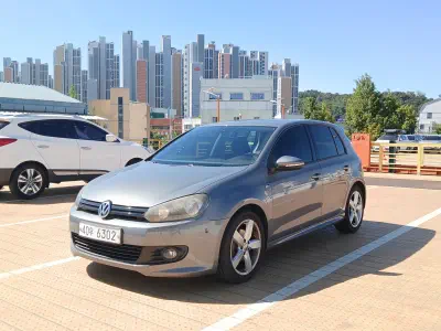 Volkswagen Golf, 2012 — купить с доставкой из Кореи
