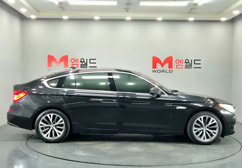BMW 5-Series Gran Turismo