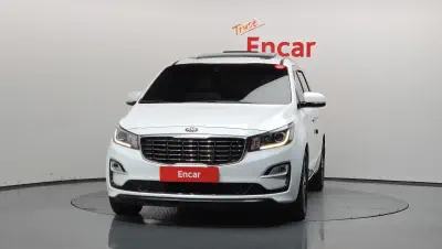 Kia Carnival 3