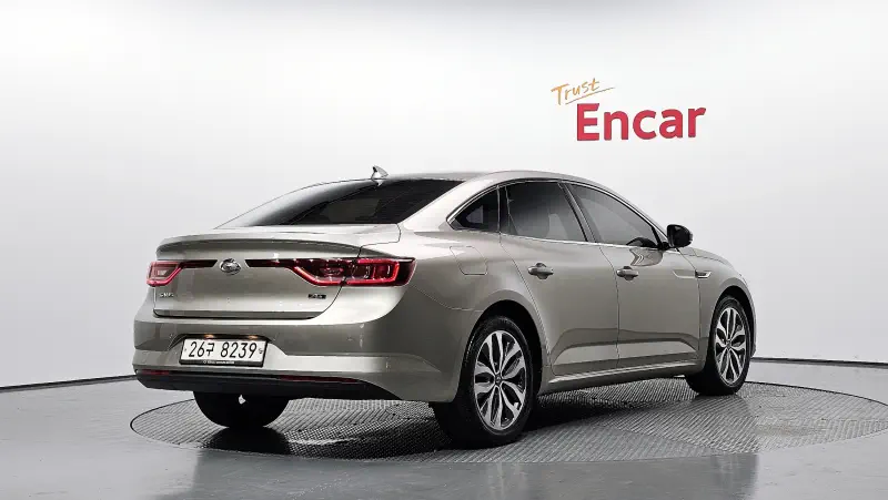 Renault Samsung SM6