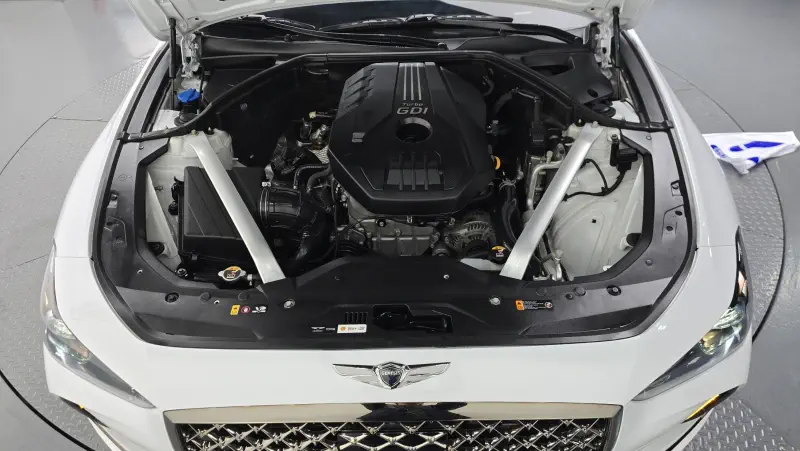 Genesis G70