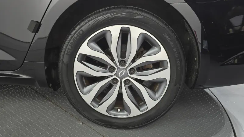 Renault Samsung SM6