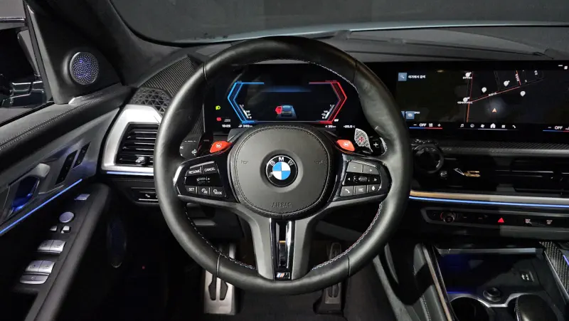 BMW XM