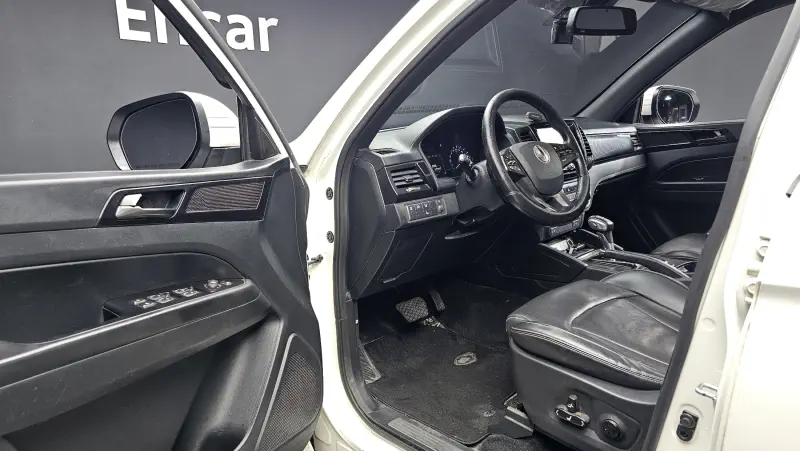 SsangYong Rexton Sports Khan