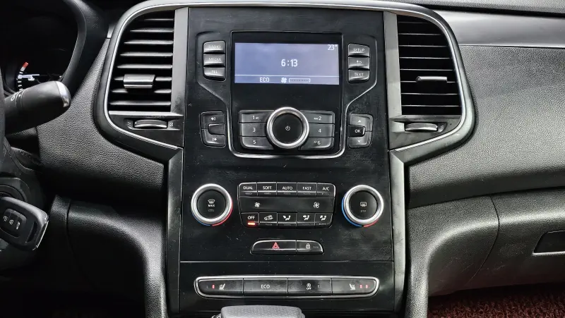 Renault Samsung SM6
