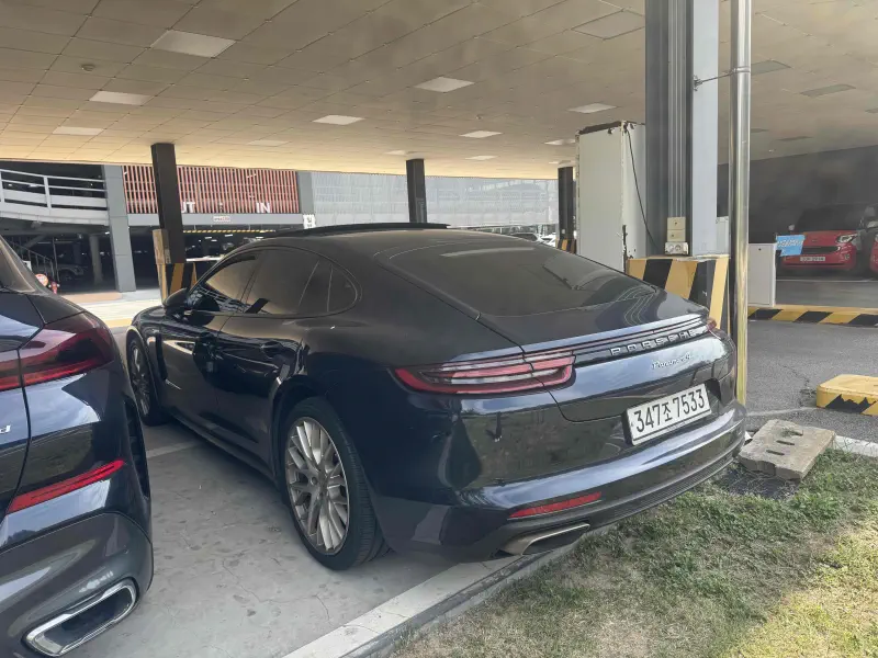 Porsche Panamera