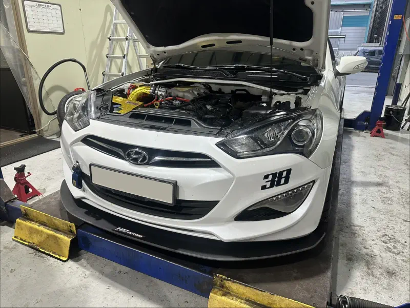 Hyundai Genesis