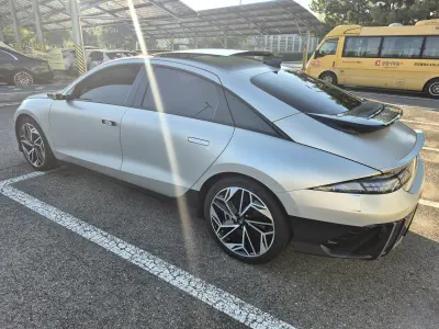 Hyundai Ioniq 6