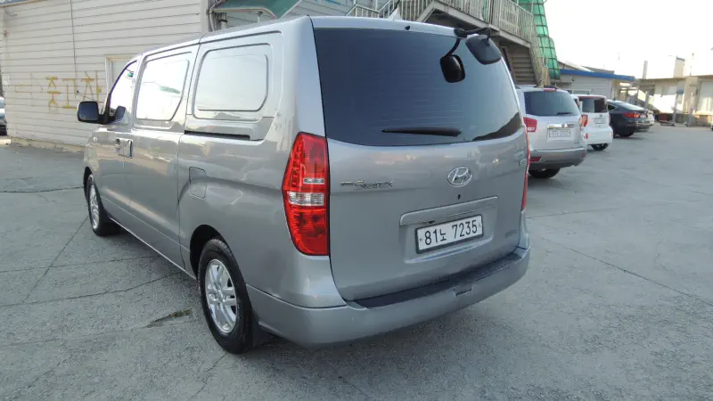 Hyundai Grand Starex