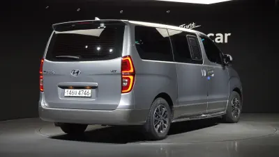 Hyundai Grand Starex
