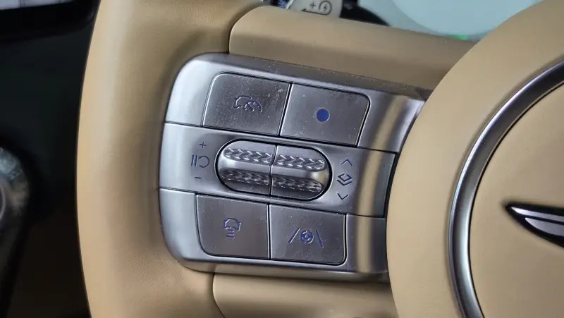 Genesis GV60