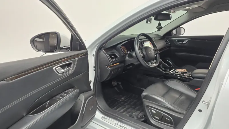 Renault Samsung SM6