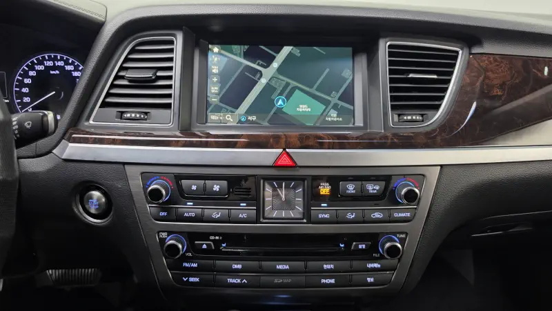 Hyundai Genesis