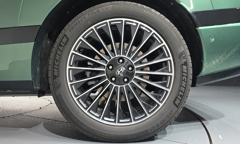Hyundai Ioniq 9