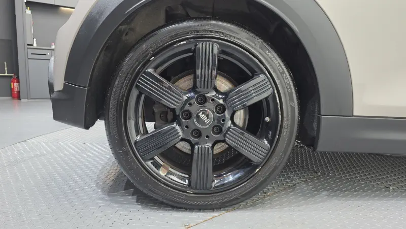 MINI Cabrio