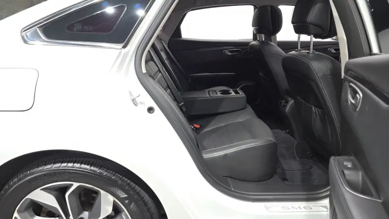 Renault Samsung SM6