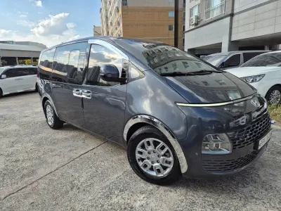 Hyundai Staria 2