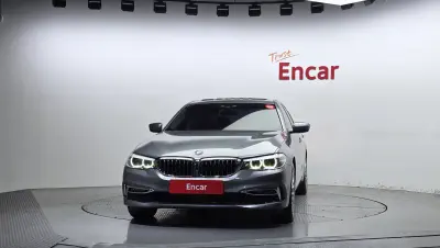 BMW 5-Series 3
