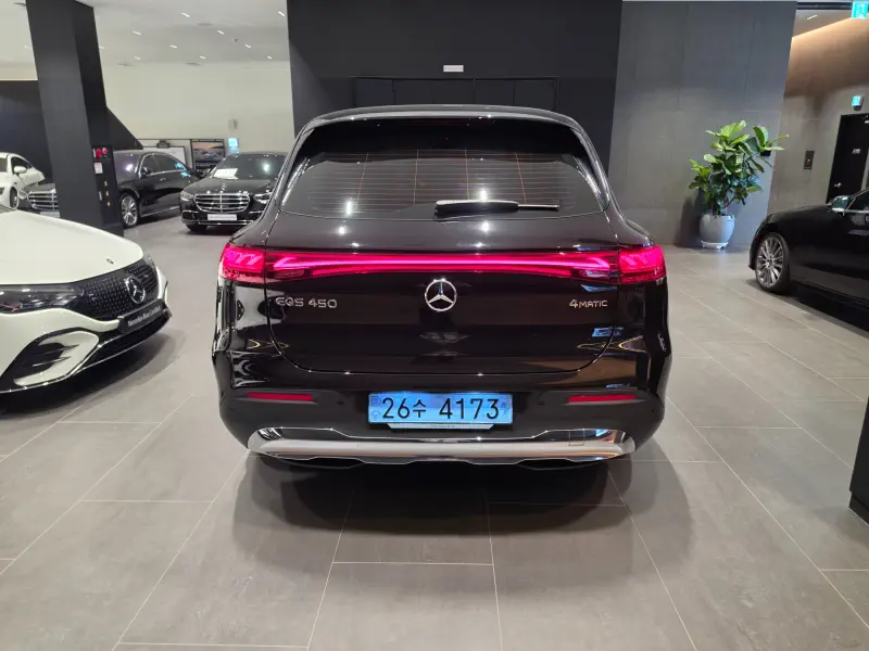 Mercedes-Benz EQS SUV