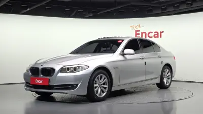 BMW 5-Series 1