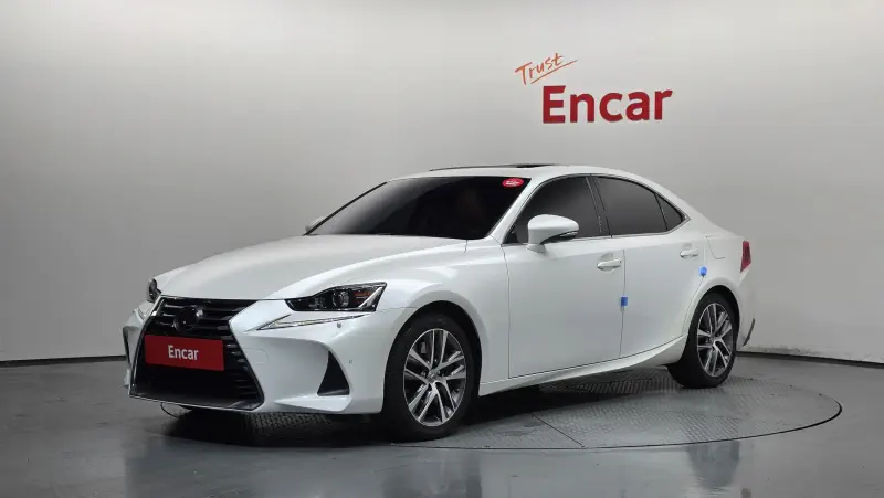 Lexus IS200t