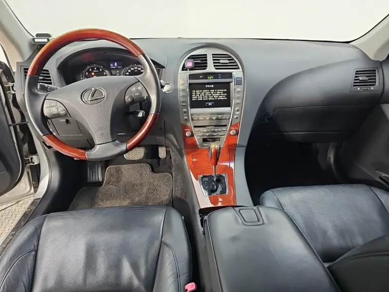 Lexus ES350