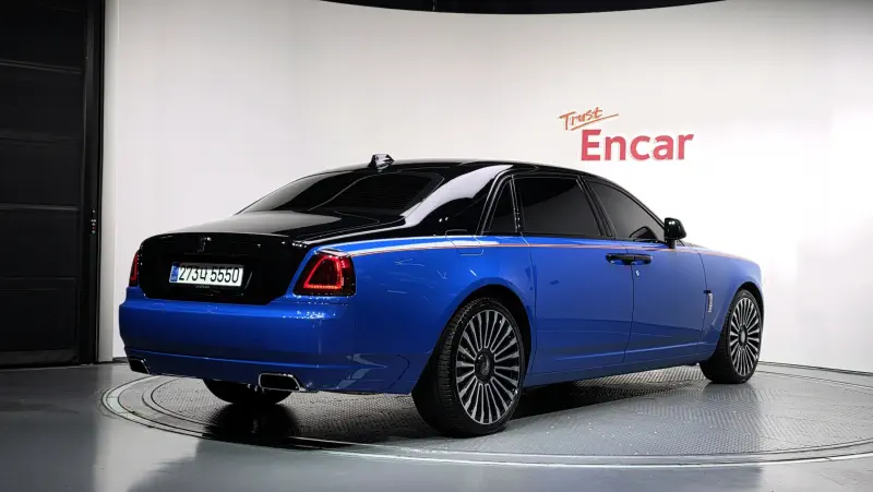 Rolls-Royce GHOST