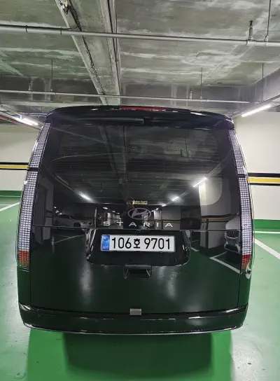 Hyundai Staria