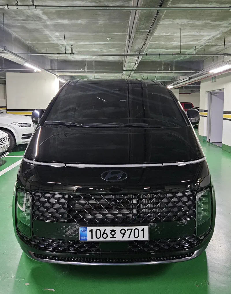 Hyundai Staria