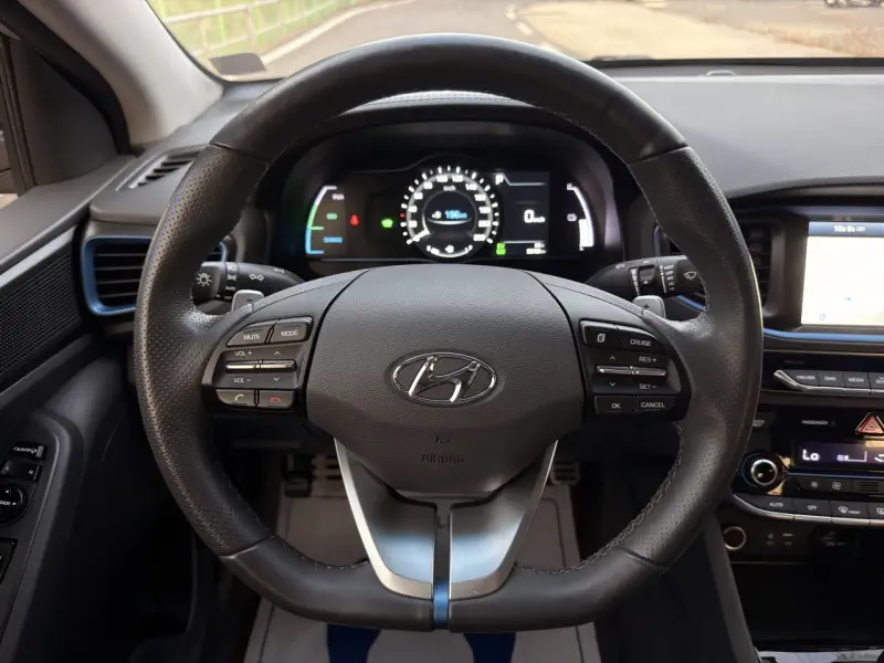 Hyundai Ioniq