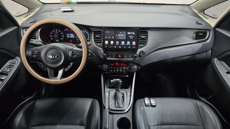 Kia Carens