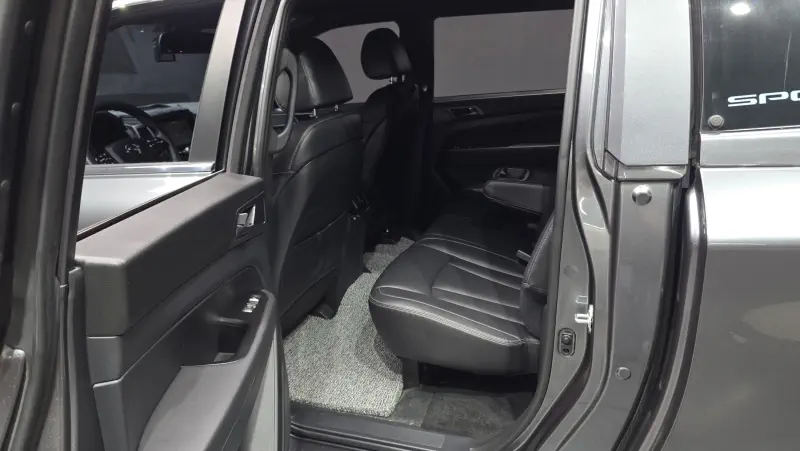 SsangYong Rexton Sports