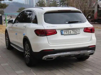 Mercedes-Benz GLC-Class 4